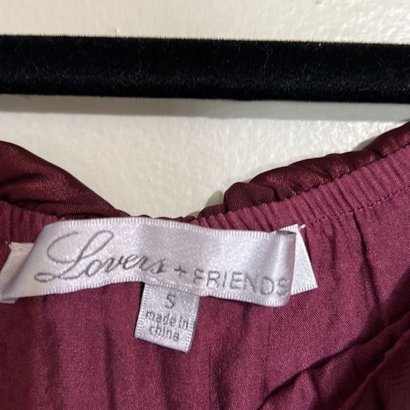 Lovers + Friends off the shoulder top - Picture 2 of 4
